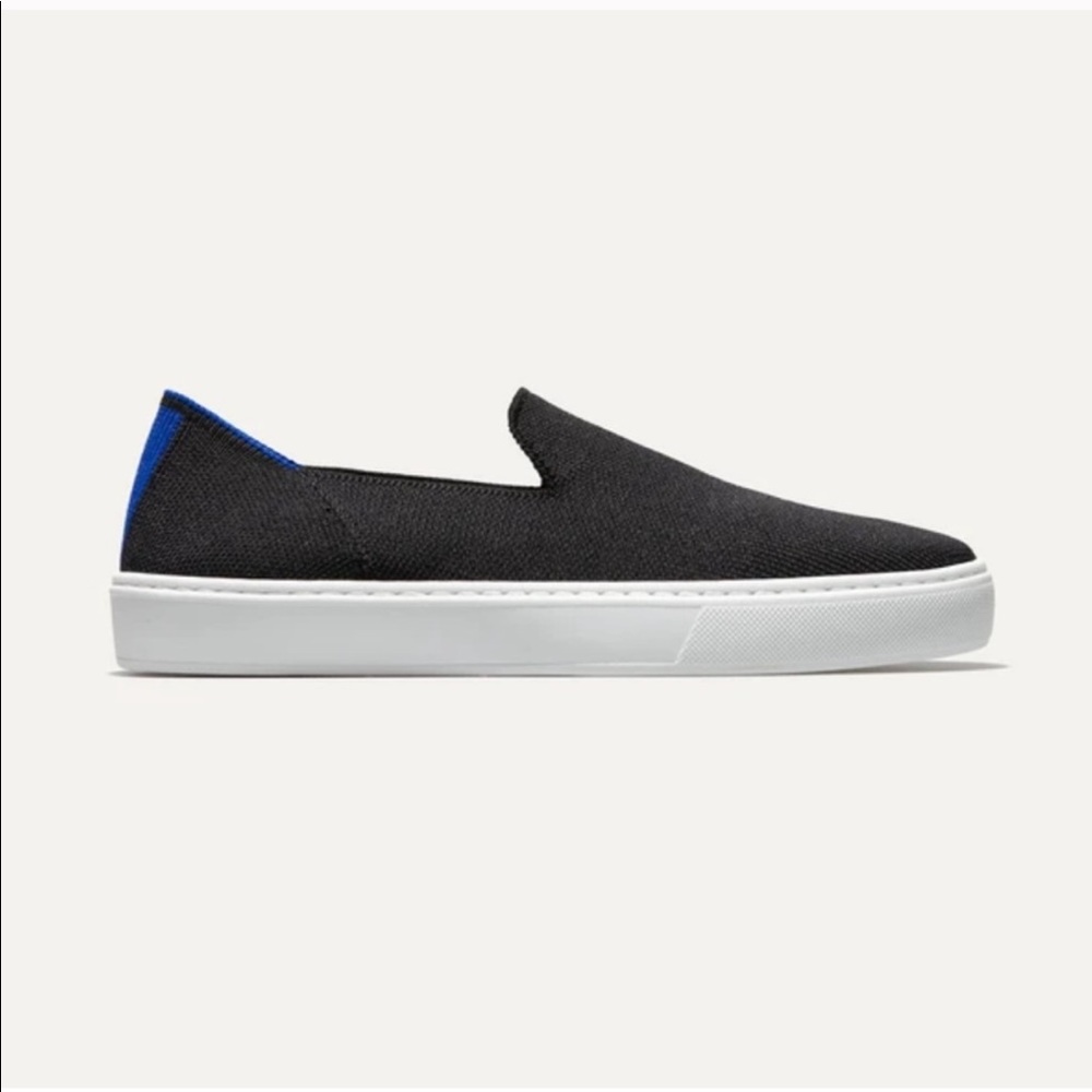 EUC Rothy’s “The Sneaker” in Black, size 8
